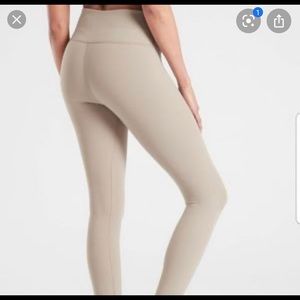 Athleta Elation 7/8 Tight In Powervita Cream Tan